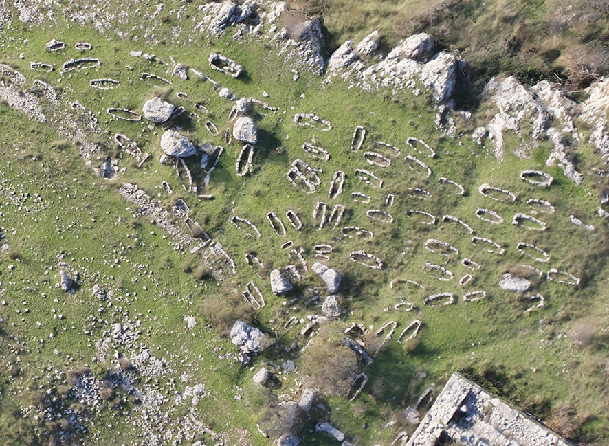 Vratnice cemetery